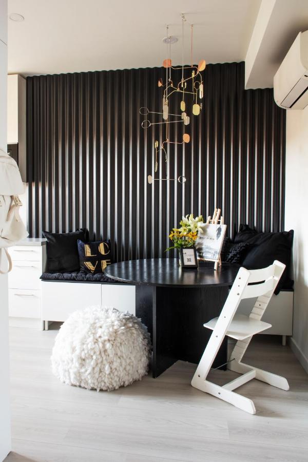 Light Room By Zoom Apartments 브라티슬라바 외부 사진